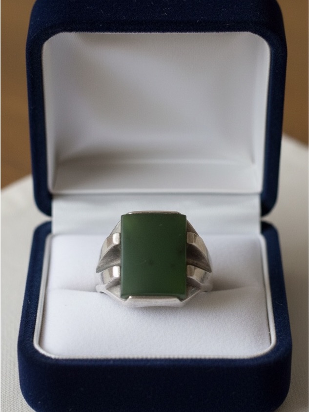 Vintage Art Deco Handmade Sterling Silver Jade Men Ring 10 Grams Size 10.5